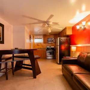 Large Apt, One Block To Train Apartment