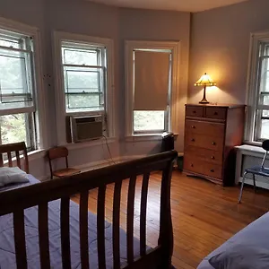 Sid's Victorian Oasis Habitación en casa particular